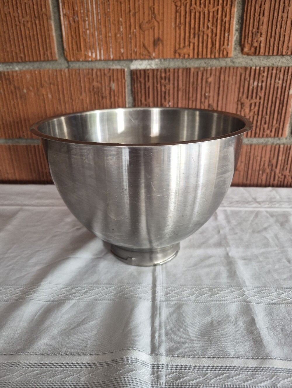 Kitchen Aid Mixing Bowl - Picture 3 of 7